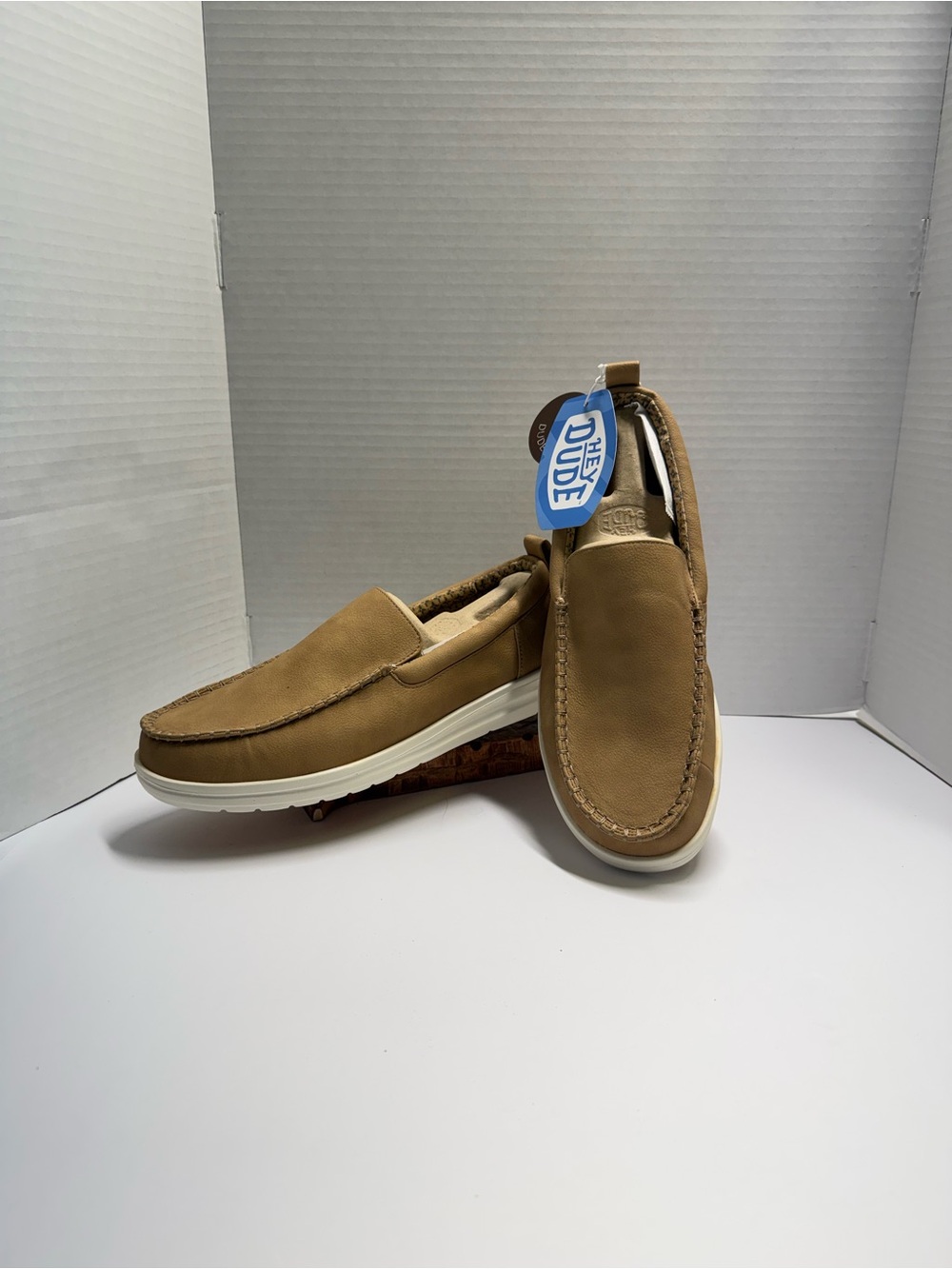 Hey Dude Paul Loafer Classic Shoes Slip On Walnut 43637-267 Mens 11 No Box New